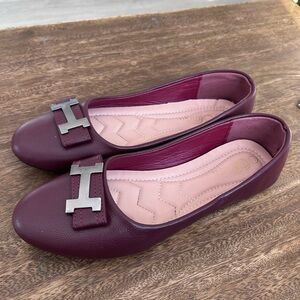Bibas Women's Burgundy Loafers Women’s Size 41